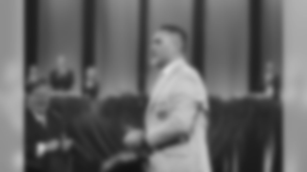 Hall of Fame inductee Kevin Mawae at the Pro Football Hall of Fame Gold Jacket Dinner on Friday, August. 2, 2019 in Canton, Ohio. (Ben Liebenberg/NFL)