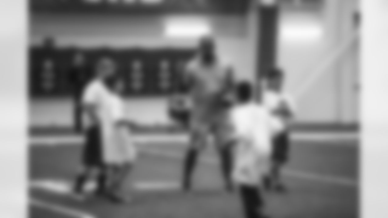 E_1D2_3295