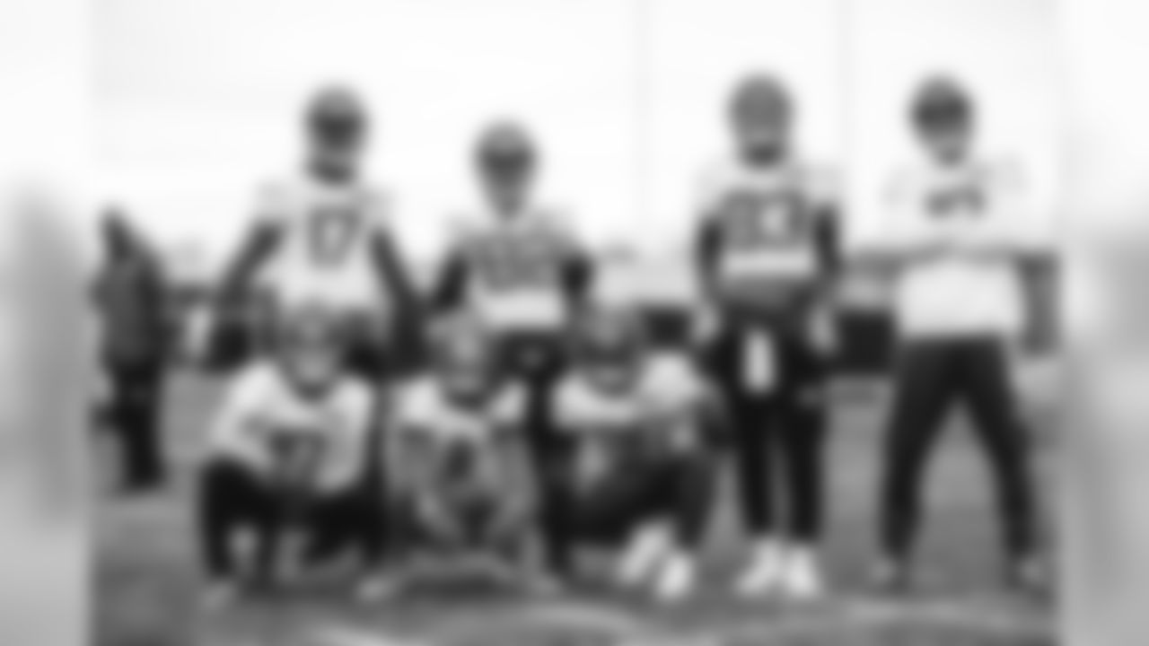 E_SNY_8761