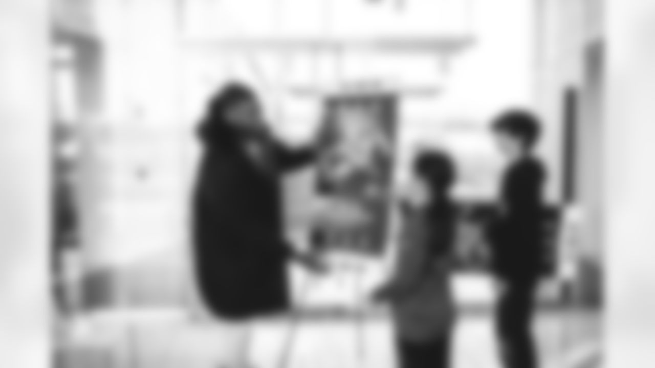 E_SNY_0027