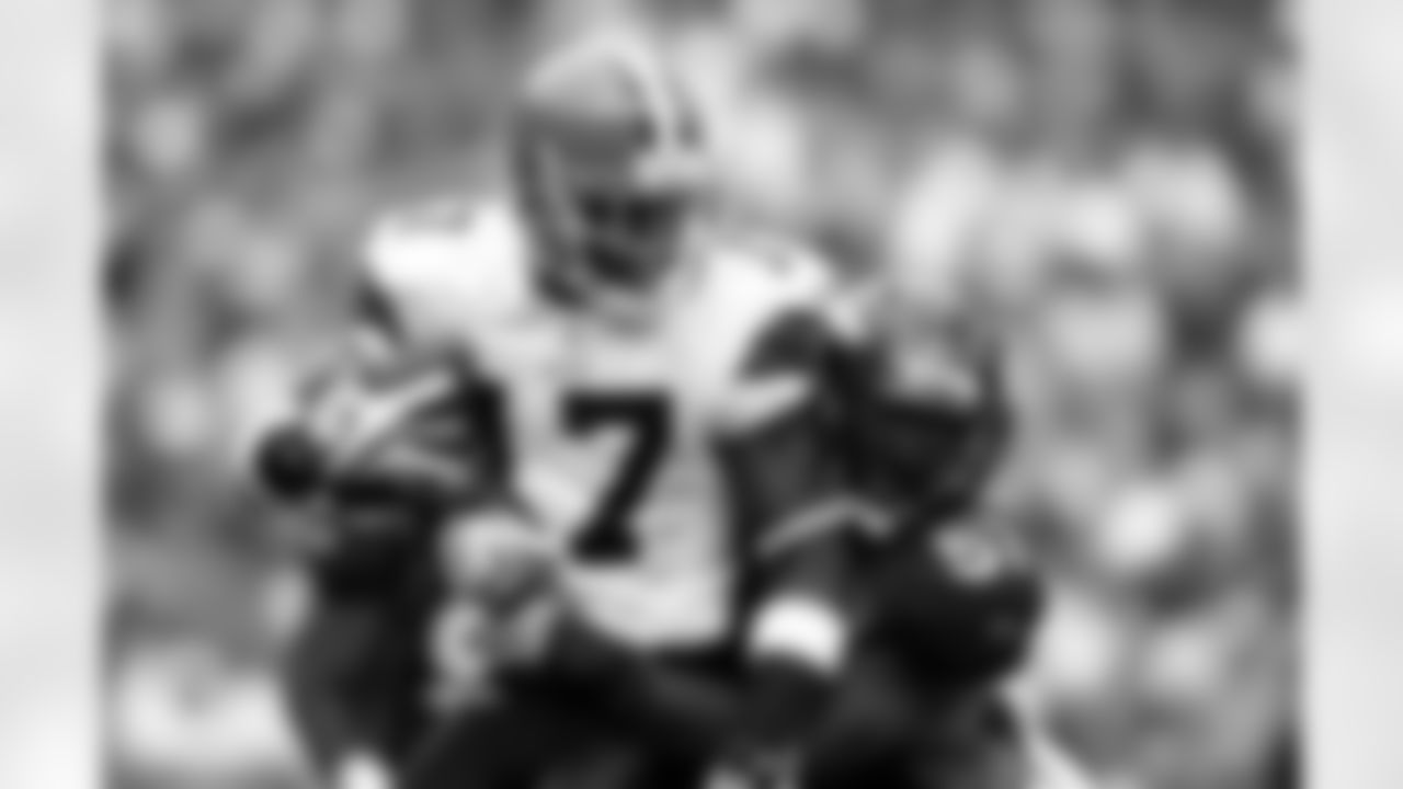 WR Braylon Edwards Photos