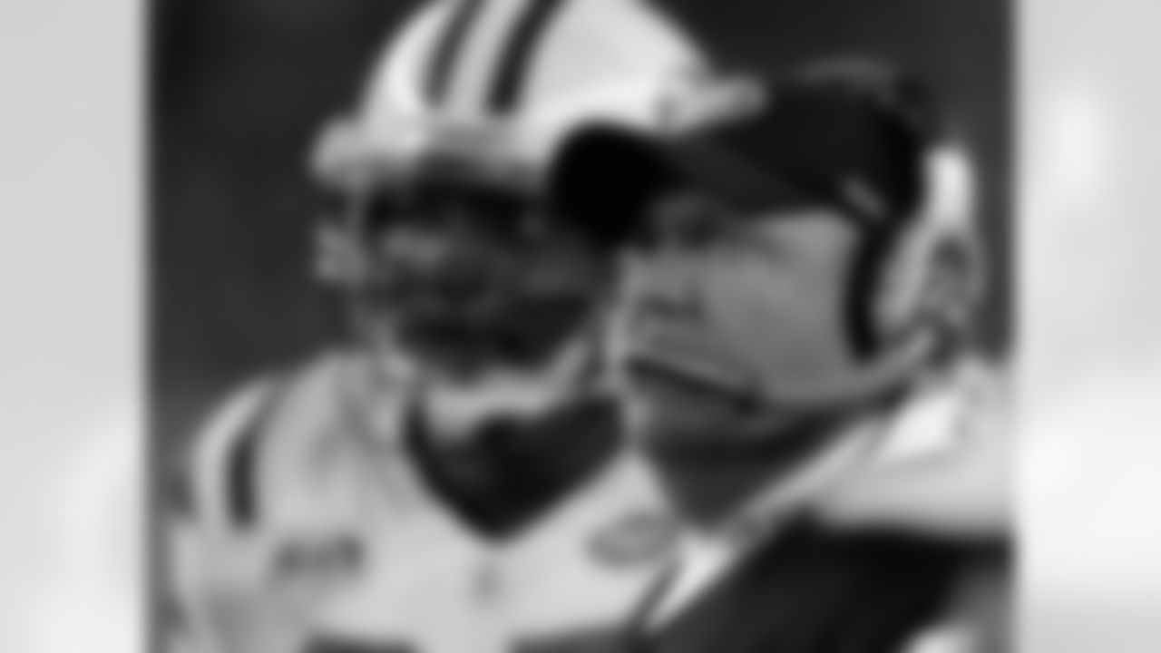 2009 Week 11 Jets at Patriots Photos
