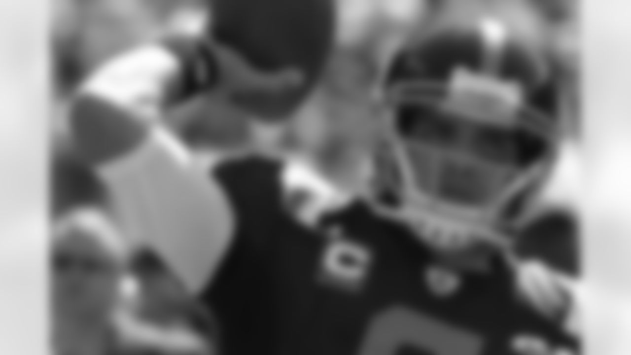 2011 Regular Season Week 2 Jets vs Jaguars Game Photos