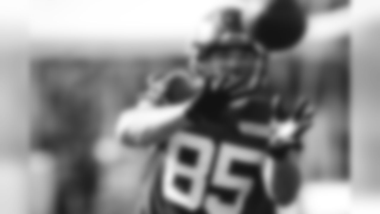 84 Ryan Griffin, TE