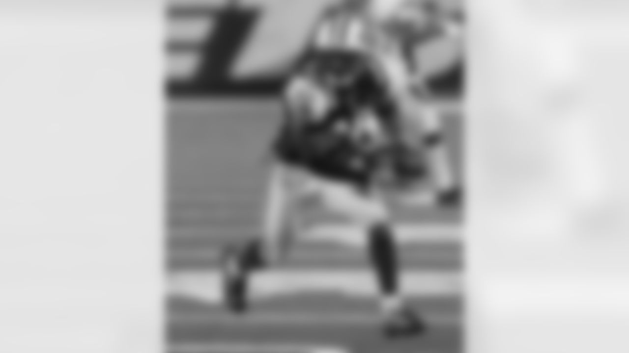 2010 Week 5 Jets vs Vikings Game Photos