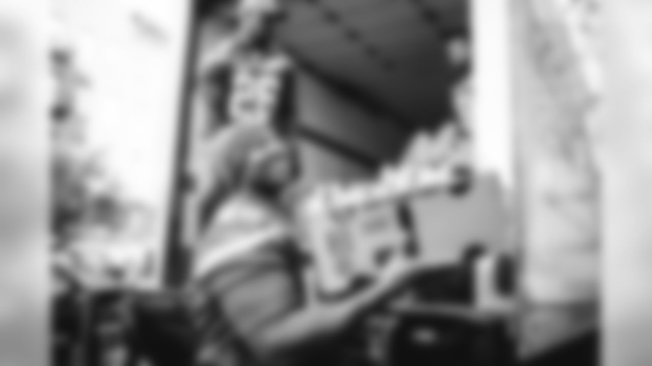 E_SNY_4192
