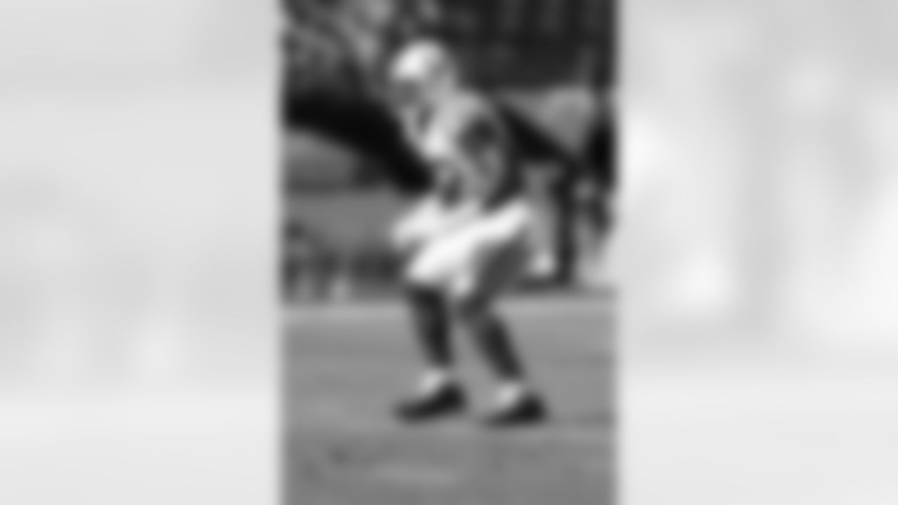 ILB D'Qwell Jackson