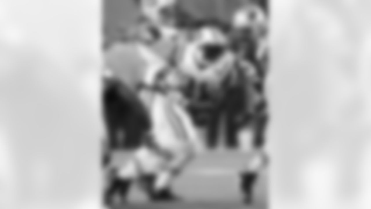 2010 Week 13 Jets vs Patriots Game Photos