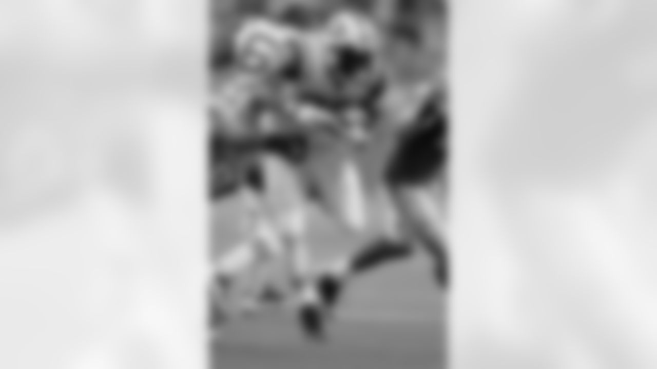 LaDainian Tomlinson Photos