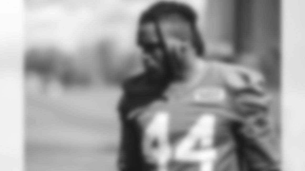 LB Jamien Sherwood