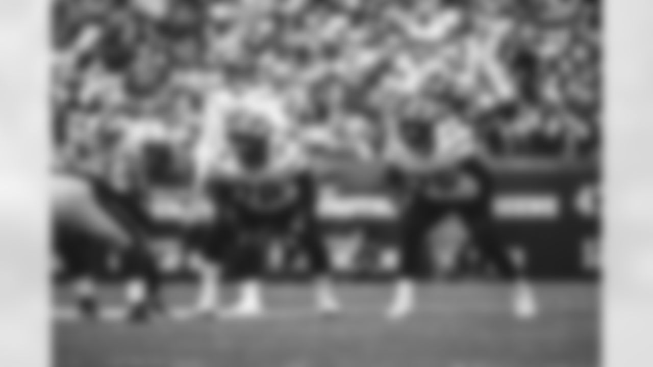 G Laken Tomlinson