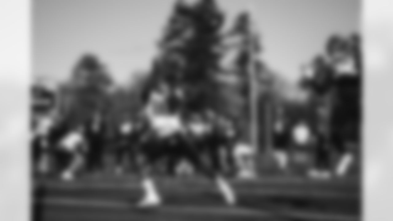 E_A9200343