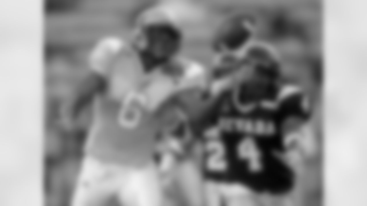 Marshall was drafted by the Denver Broncos 119th overall in the fourth round of the 2006 NFL Draft.