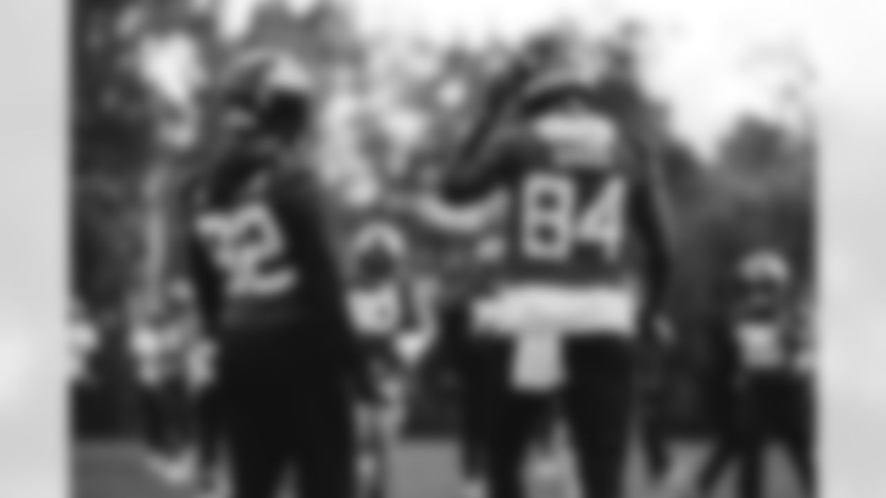 WR Jamison Crowder & WR Corey Davis