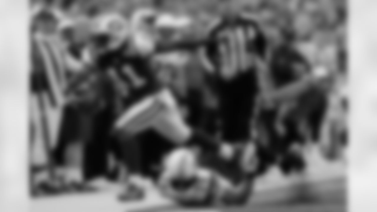 2011 Regular Season Week 7 Jets vs. Chargers Game Photos