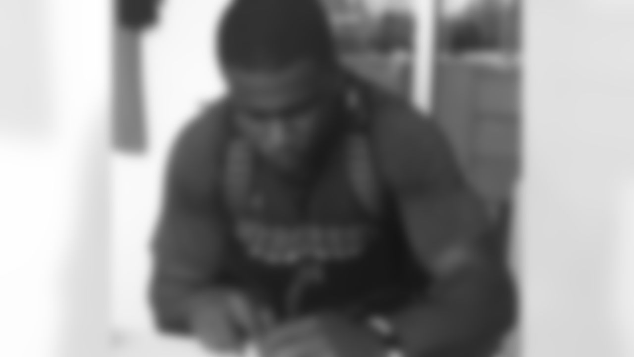 Quincy Enunwa signed May 15