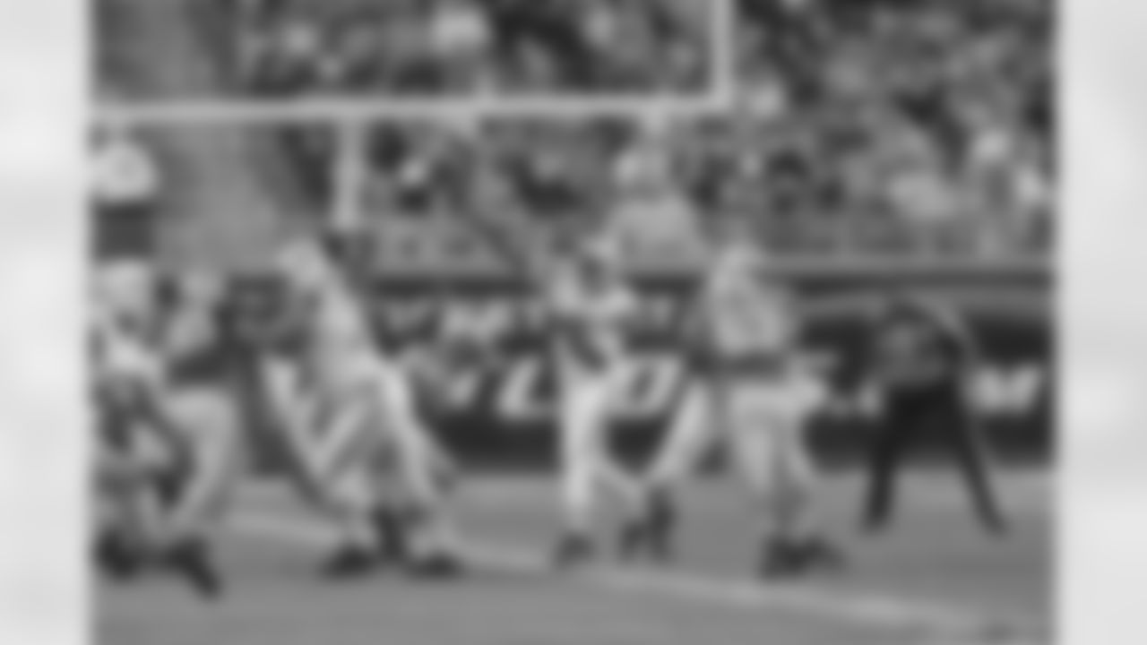 Geno Smith's push to become the No. 1 QB last year began with a 6-for-7 passing performance at Detroit. He went on to start all 16 regular season games under center.