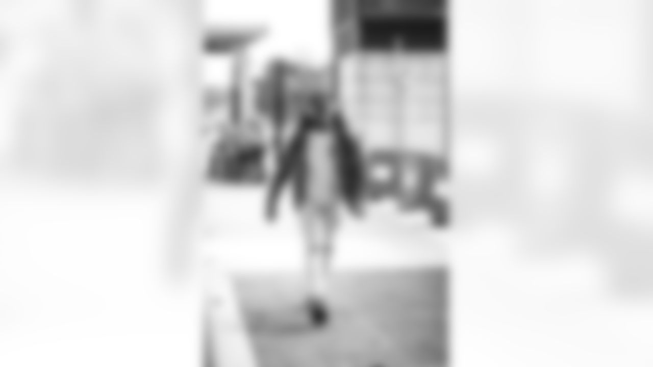 E_SNY_7926