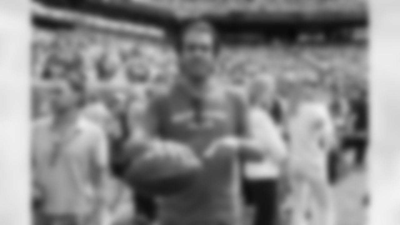 @bobbycannavale: 43.4k followers