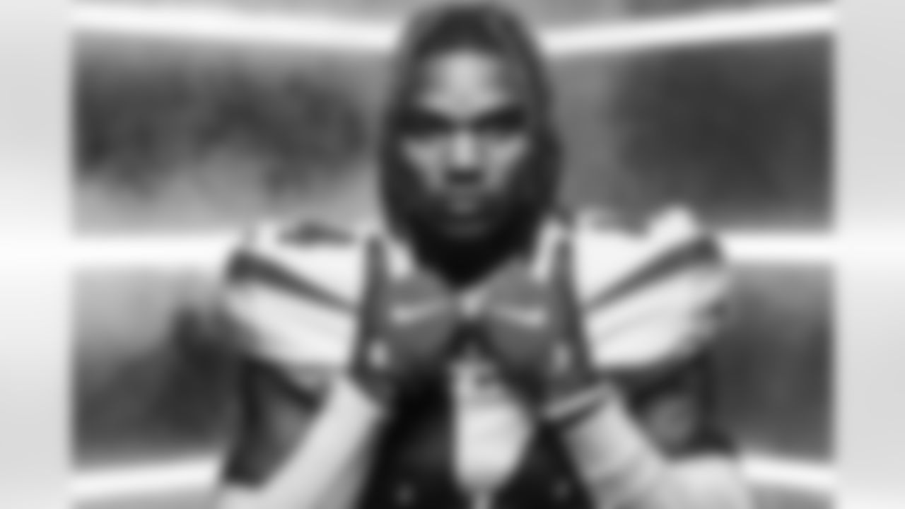 LB Jamien Sherwood