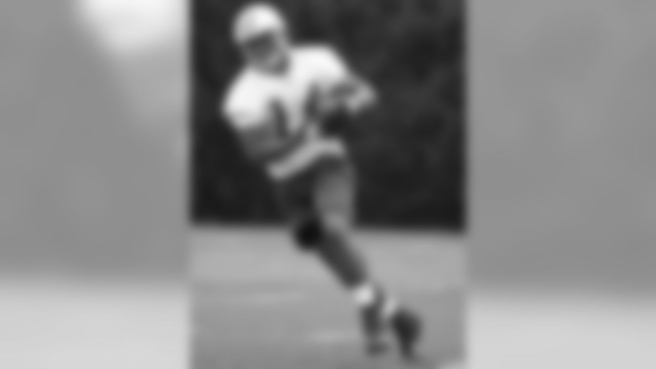 WR Marcus Henry