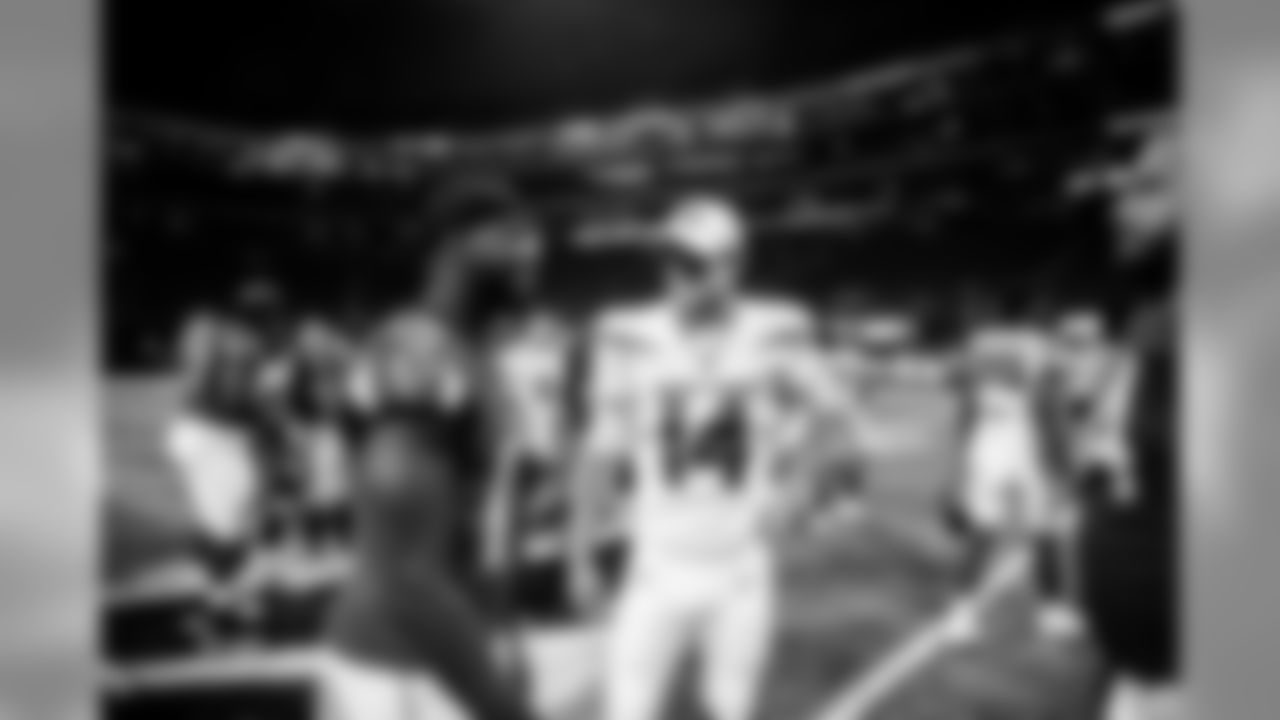 E_sny_4472