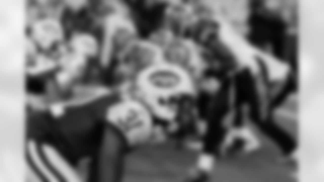 2010 Week 12 Jets vs Bengals Game Photos