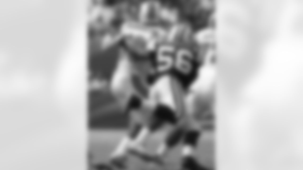 Vernon Gholston Photos
