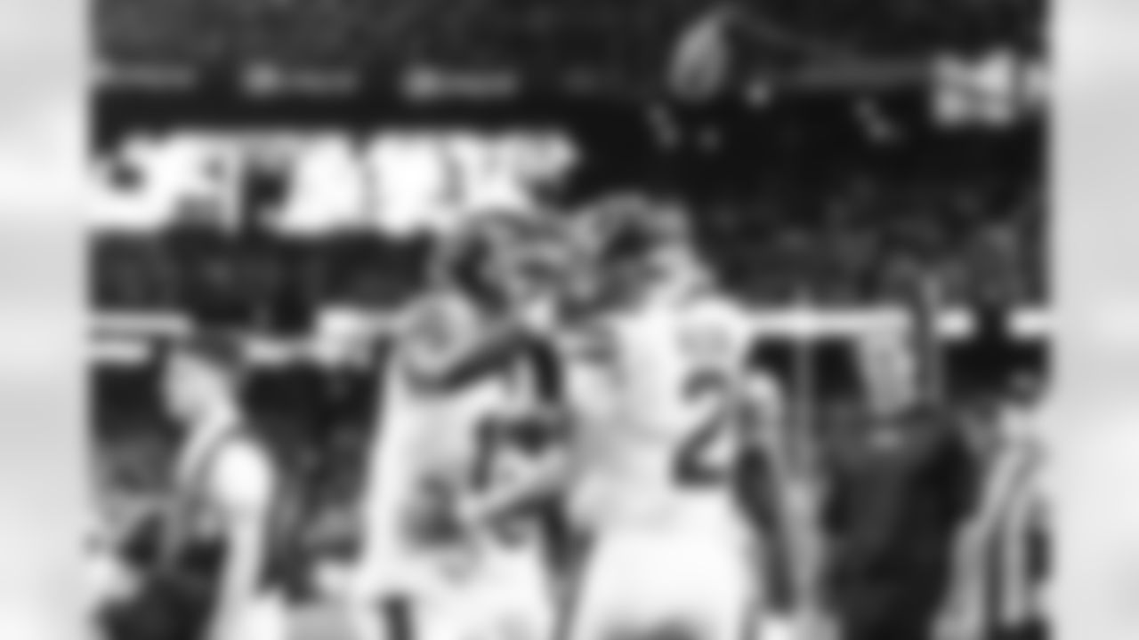 E_JB1_9492