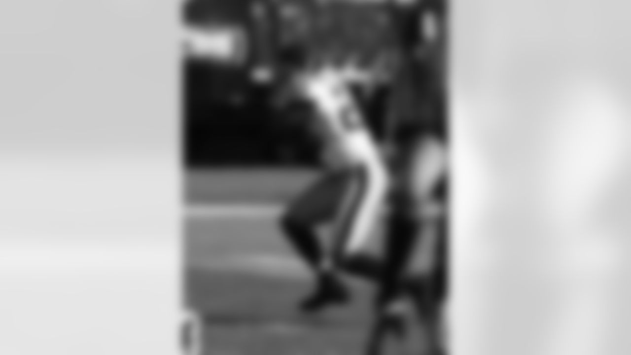 2009 Week 7 - Jets at Raiders Photos