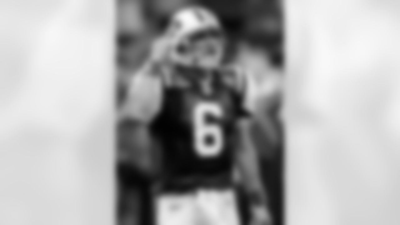 2009 Week 4 - Jets at Saints Photos