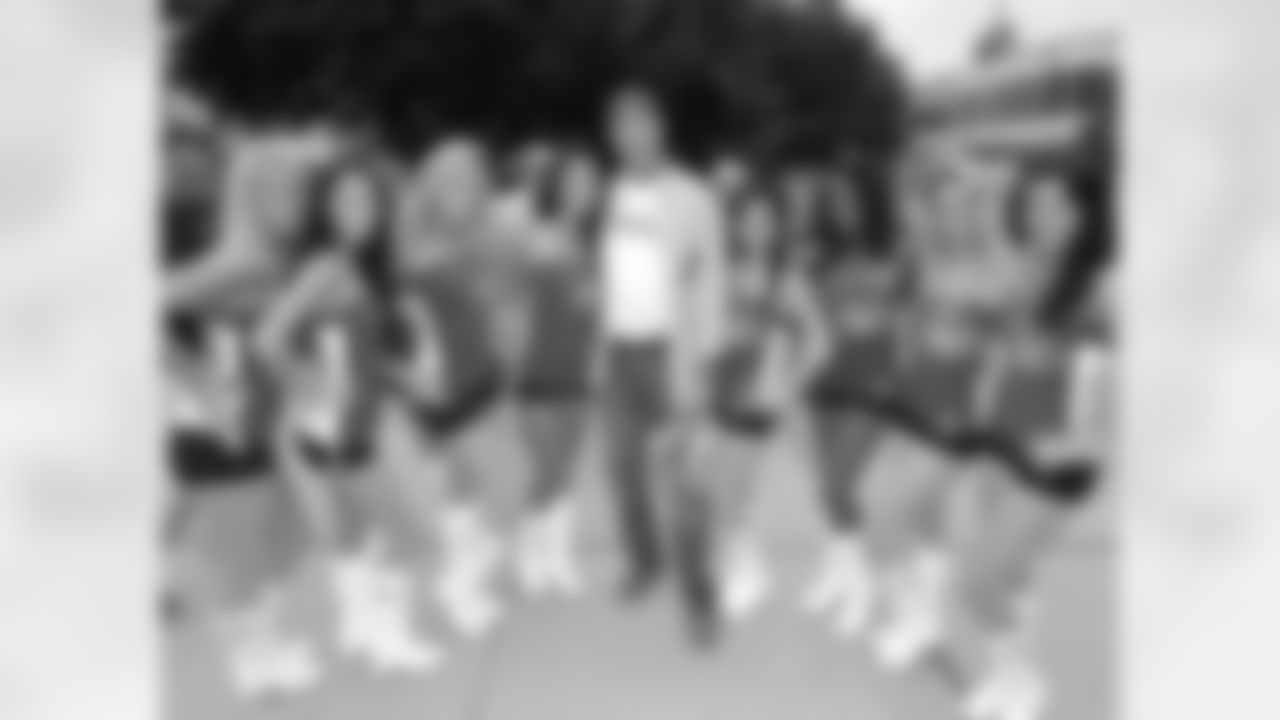 Flight Crew 2009 Group Photos