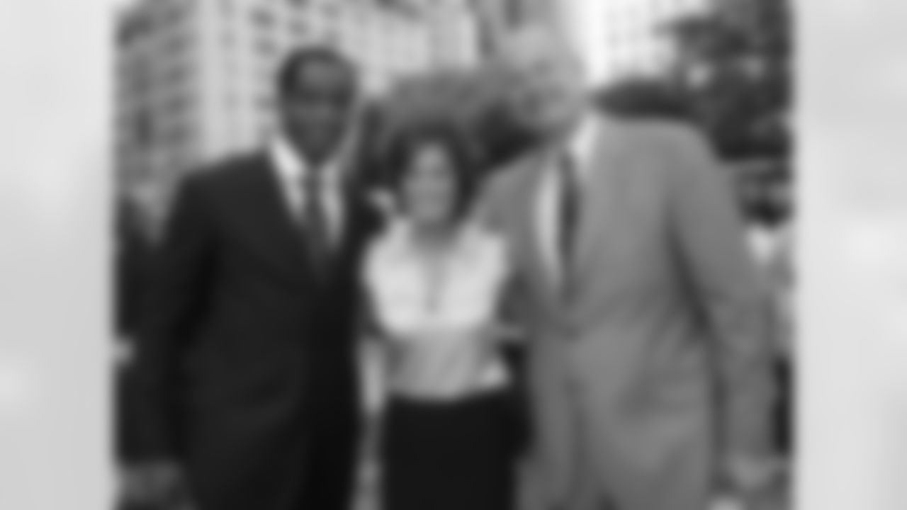 Martin with Maggie Rodriguez and Harry Smith