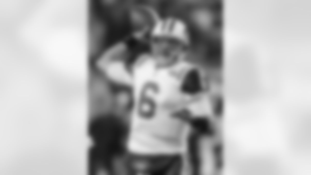 New York Jets at New England Patriots Divisional Playoff Game