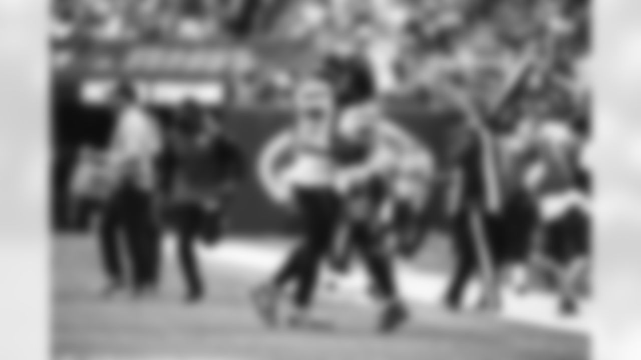 E_DC1_4489