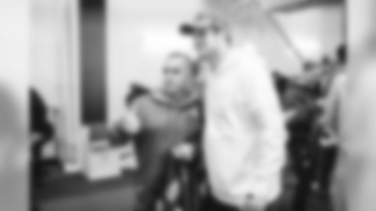E_SNY_7344