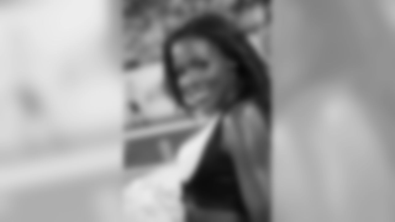 Jasmine G.