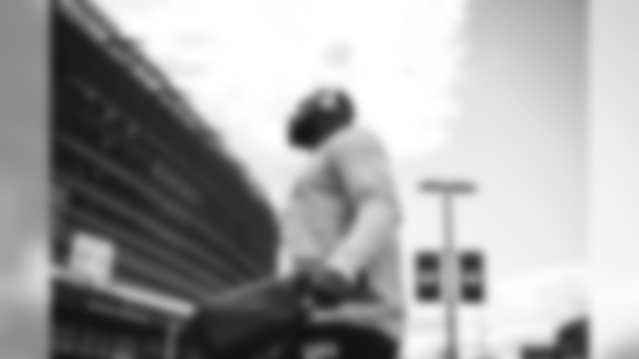 E_SNYL0238