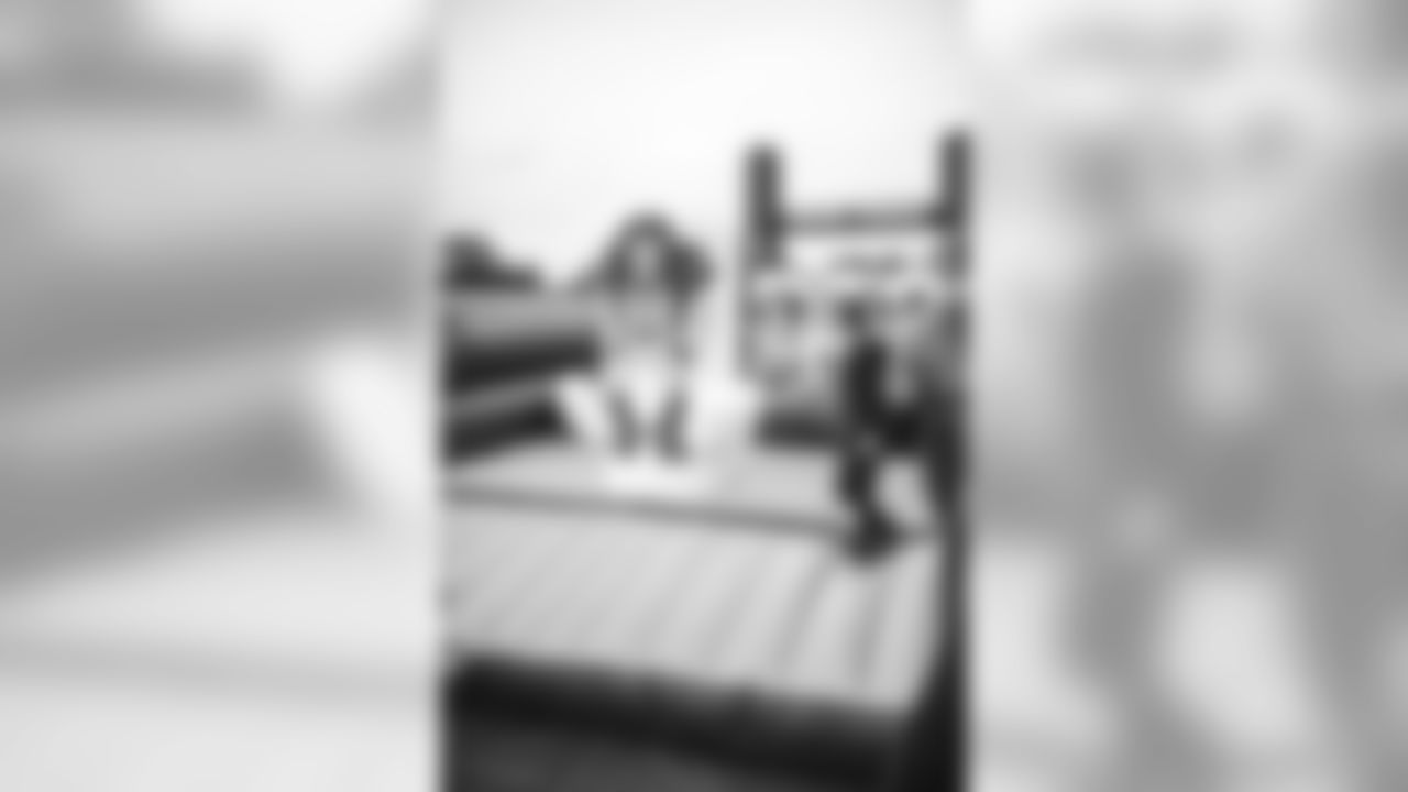 E_SNY_9899