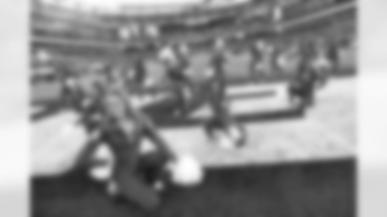 New York Jets Flight Crew: Jets vs Chiefs