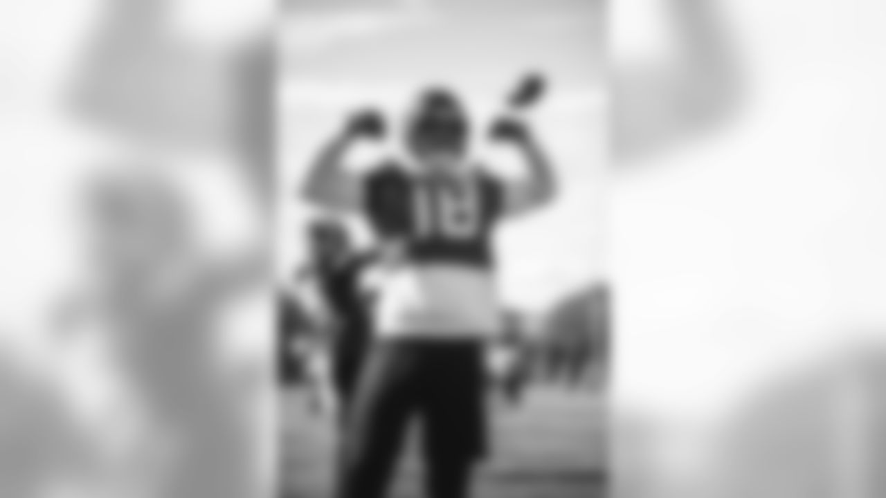 E_SNY_0118