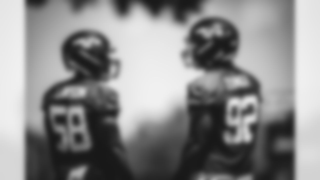 DL Carl Lawson & DL Jabari Zuniga