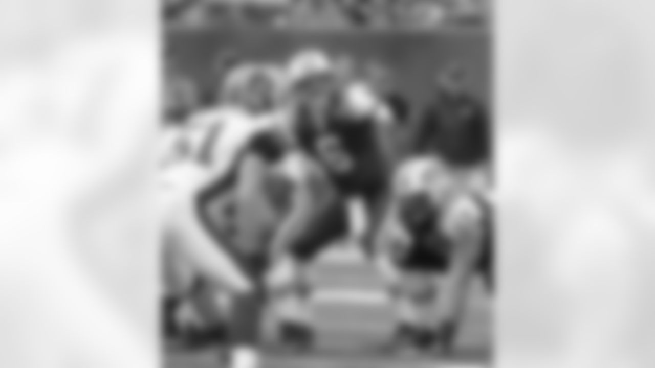 2010 Week 17 Jets vs Bills Game Photos
