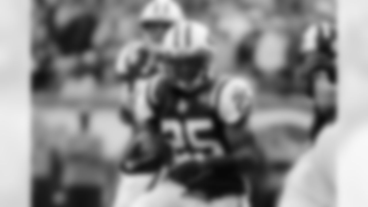 Joe McKnight Photos