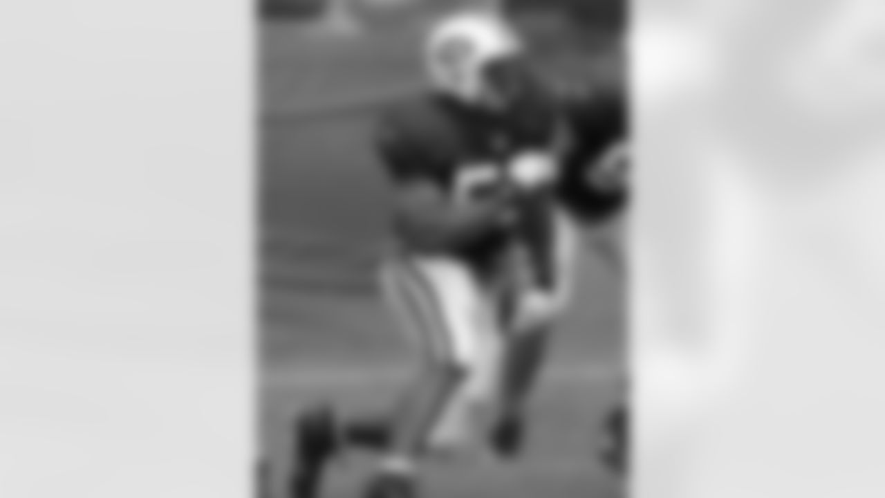 Vernon Gholston - 7/25/08 Training Camp Practice