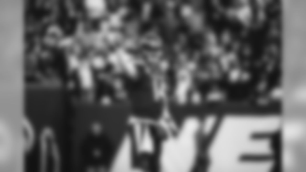E_SNY_7288