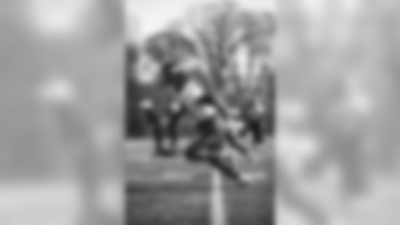 E_SNY_9501