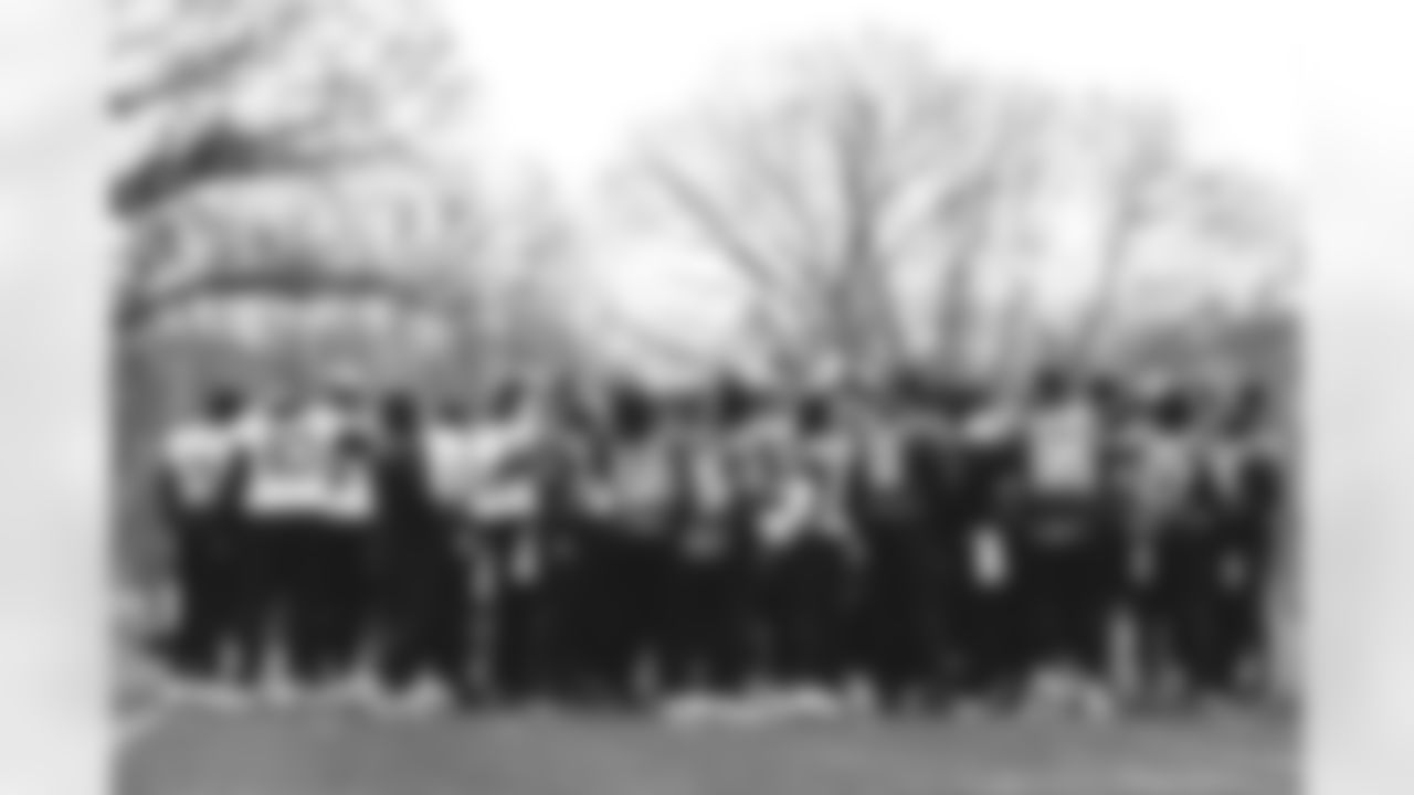 E_DC1_1685