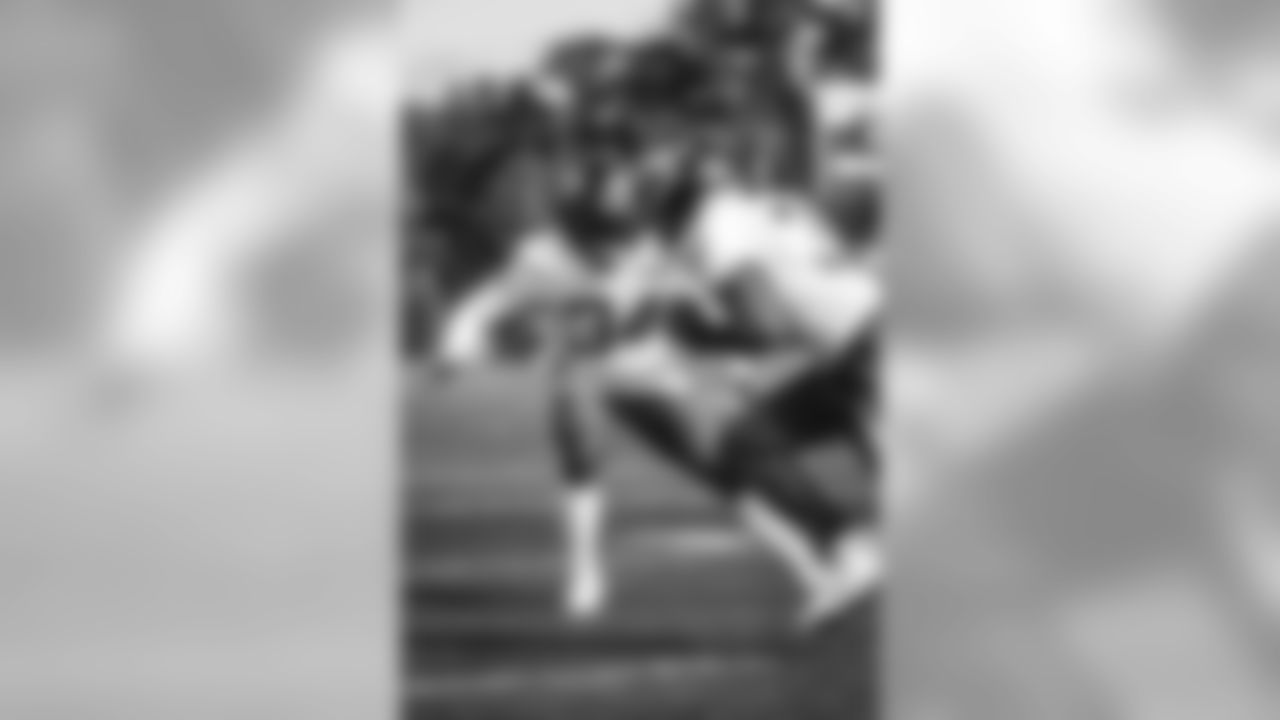 E_SNY_7642