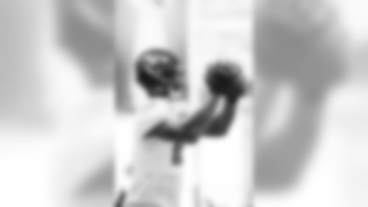 E_SNY_6642